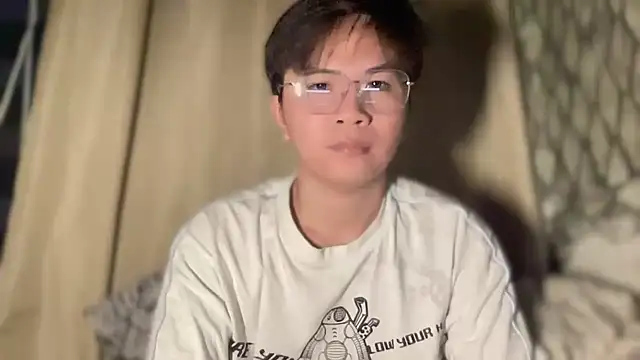 Snapshot of Sexy_Handsome_Drex chatting on September 25, 2025, 3:51 pm Sexy Handsome Drex online show from September 25, 2025, 3:51 pm