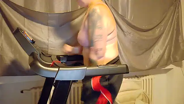 wetgerman 2 online show from December 14, 2025, 2:22 pm