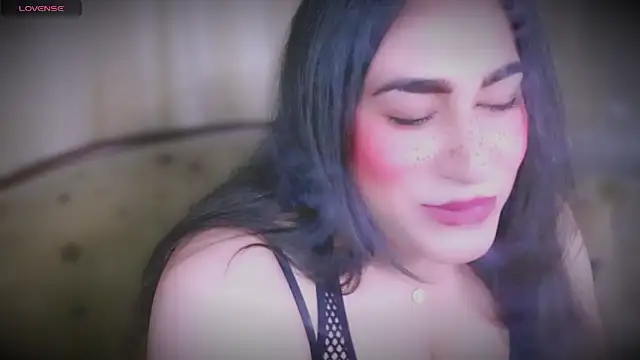 Snapshot of MERA_arab chatting on January 18, 2025, 12:57 am MERA arab online show from January 18, 2025, 12:57 am