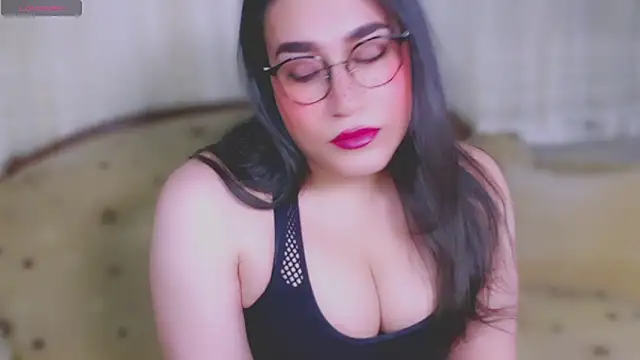 Snapshot of MERA_arab chatting on September 28, 2025, 8:05 pm MERA arab online show from September 28, 2025, 8:05 pm