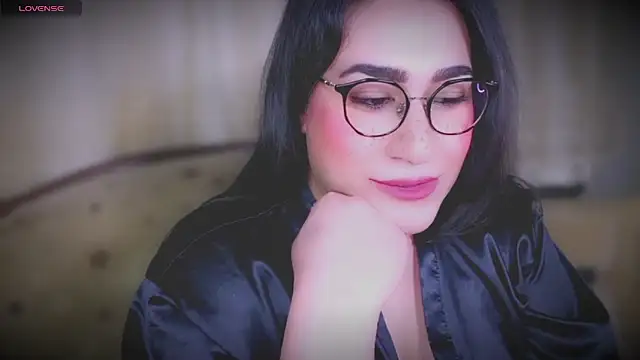 Snapshot of MERA_arab chatting on January 26, 2025, 10:46 pm MERA arab online show from January 26, 2025, 10:46 pm