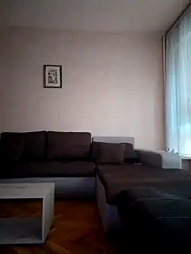 Power Art online show from November 25, 2025, 1:22 pm