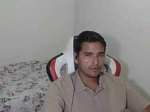 Snapshot of kylian_07 chatting on March 23, 2026, 2:00 am kylian 07 online show from March 23, 2026, 2:00 am