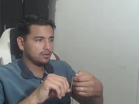 Snapshot of kylian_07 chatting on February 21, 2026, 1:40 am kylian 07 online show from February 21, 2026, 1:40 am