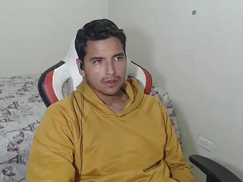 Snapshot of kylian_07 chatting on March 25, 2026, 2:23 am kylian 07 online show from March 25, 2026, 2:23 am