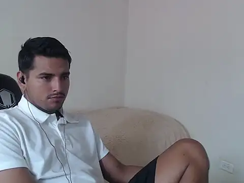 Snapshot of kylian_07 chatting on March 2, 2026, 5:31 pm kylian 07 online show from March 2, 2026, 5:31 pm