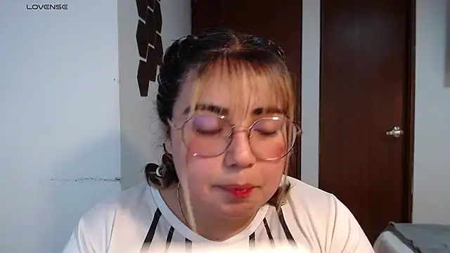 yini angel online show from July 16, 2026, 1:24 am