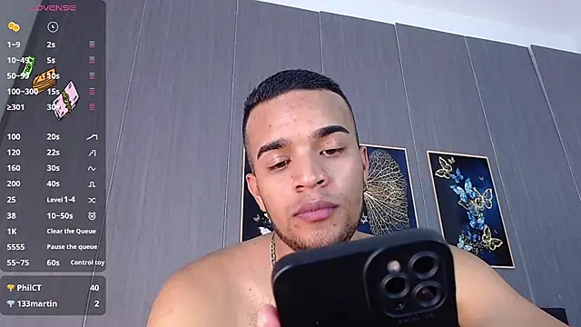 Bigcock 21cm  online show from March 22, 2025, 11:31 pm