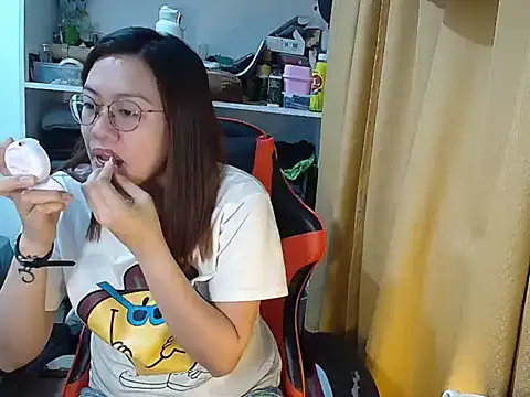 crizzybel online show from May 1, 2026, 6:57 pm