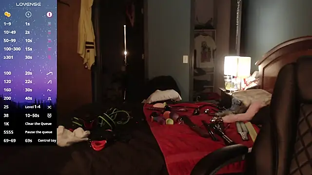 kinkywolf429 online show from March 22, 2026, 5:32 am