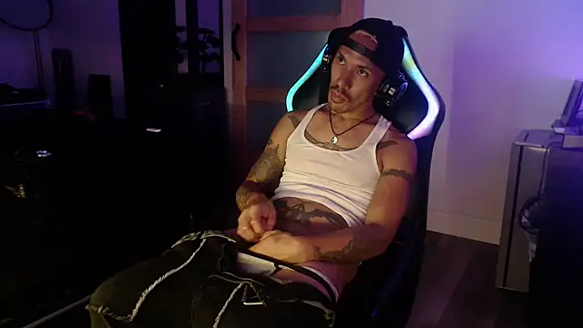 inc25cbxh online show from October 18, 2025, 8:16 am