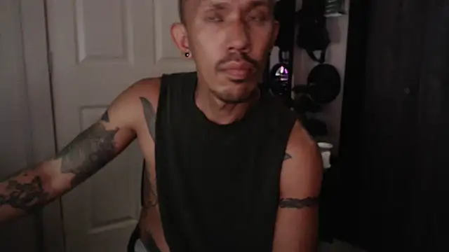 inc25cbxh online show from January 17, 2025, 5:21 am