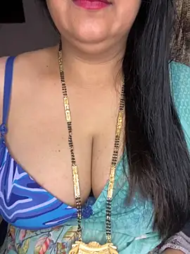 Zoya Varma004 online show from September 12, 2025, 5:29 am