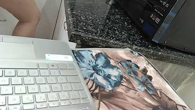 Zoya Varma004 online show from March 8, 2025, 4:56 am