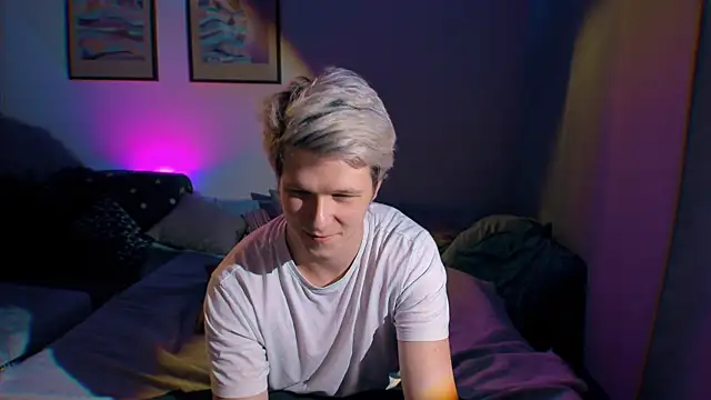 Breston Sweet online show from September 20, 2025, 7:41 pm