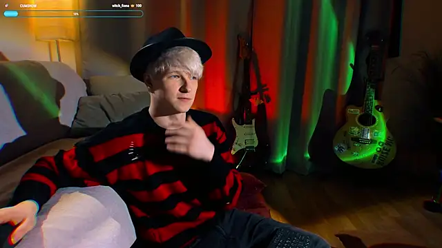 Breston Sweet online show from October 30, 2025, 8:28 pm