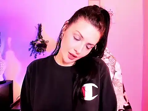 Snapshot of MelroseStrip chatting on March 7, 2026, 12:50 am MelroseStrip online show from March 7, 2026, 12:50 am