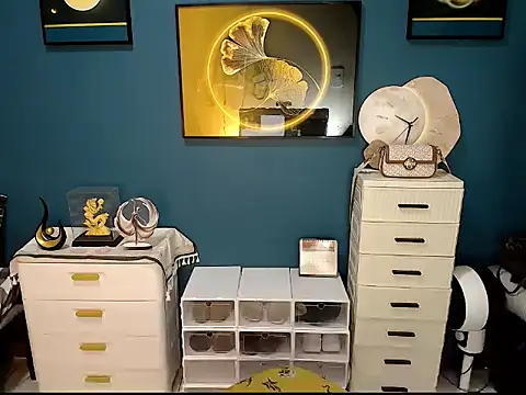 BonaBarrameda online show from September 23, 2025, 6:31 am