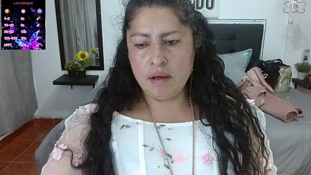 Snapshot of Keyla01_ chatting on February 11, 2026, 5:57 pm Keyla01 online show from February 11, 2026, 5:57 pm