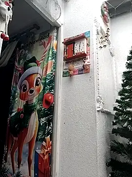 Keyla01  online show from November 10, 2025, 8:03 pm