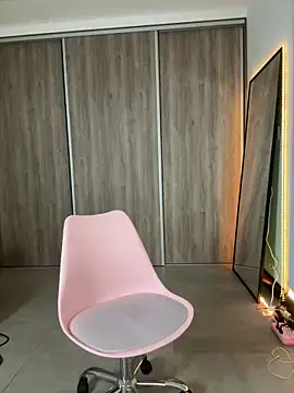 martiiaciar online show from February 21, 2025, 1:00 am