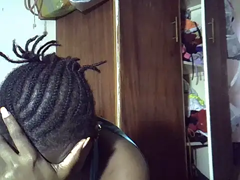 sugarsweetsugar online show from May 15, 2026, 5:27 am