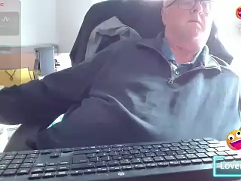 bigbadjon69 online show from June 3, 2026, 3:17 pm