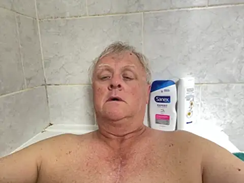 bigbadjon69 online show from June 14, 2026, 12:17 pm