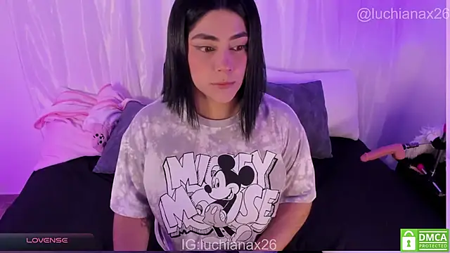 lucy26  online show from January 10, 2026, 2:40 am