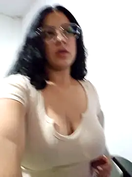 Mary pinkish online show from February 5, 2026, 3:46 am