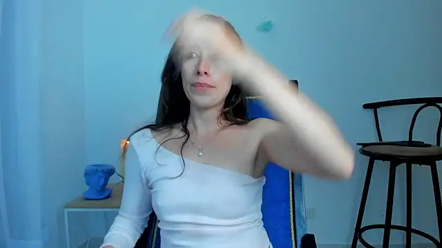 Amatiista online show from March 4, 2025, 11:22 pm