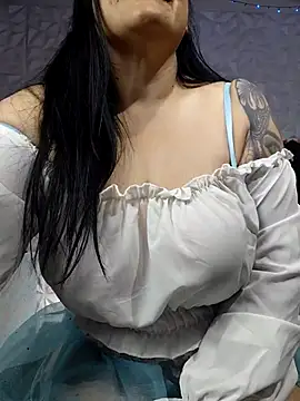 kittyhotass1 online show from September 19, 2025, 7:01 am