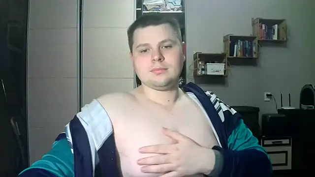 Snapshot of Volshebnik130_ chatting on March 20, 2025, 10:18 pm Volshebnik130 online show from March 20, 2025, 10:18 pm