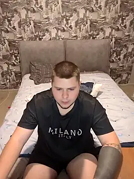 Snapshot of Volshebnik130_ chatting on October 29, 2025, 10:52 pm Volshebnik130 online show from October 29, 2025, 10:52 pm