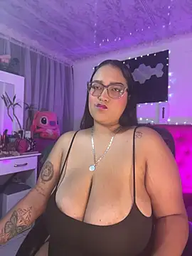 Teffy  xxx online show from May 4, 2026, 10:34 pm