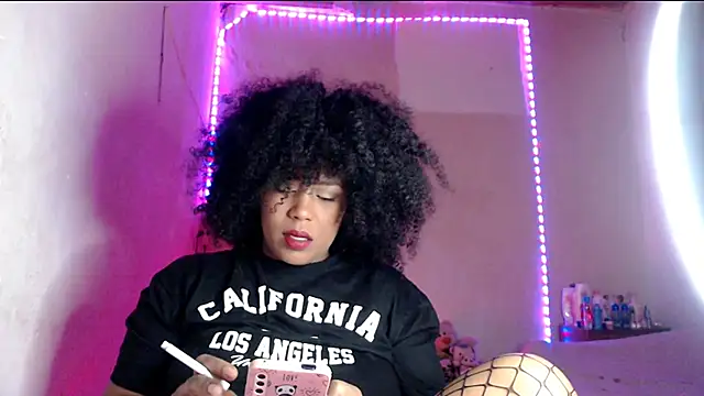 Snapshot of cherry_cleou chatting on March 28, 2026, 3:02 pm cherry cleou online show from March 28, 2026, 3:02 pm