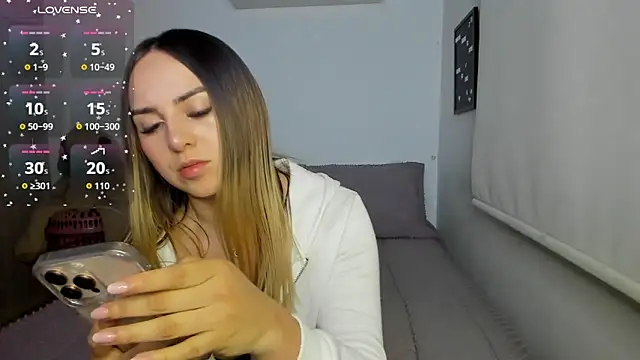 sophi mooreno online show from June 11, 2026, 12:54 am