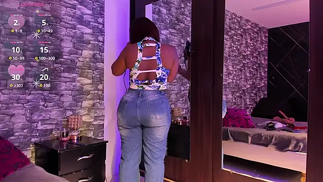 Snapshot of ArianaBlackk chatting on March 4, 2026, 12:35 pm ArianaBlackk online show from March 4, 2026, 12:35 pm