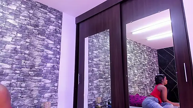 Snapshot of ArianaBlackk chatting on March 5, 2026, 12:24 pm ArianaBlackk online show from March 5, 2026, 12:24 pm