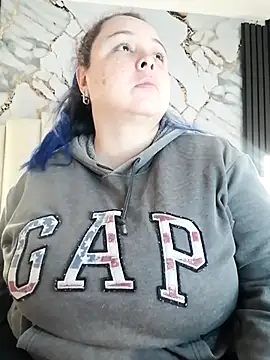 mollieblue69 online show from October 17, 2025, 1:13 pm