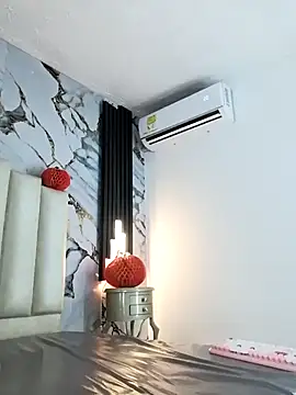 mollieblue69 online show from October 24, 2025, 12:59 pm