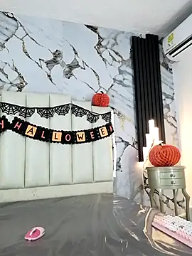 mollieblue69 online show from October 31, 2025, 12:57 pm