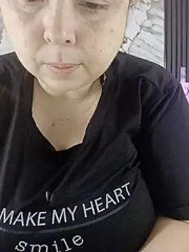 mollieblue69 online show from August 2, 2026, 12:47 pm