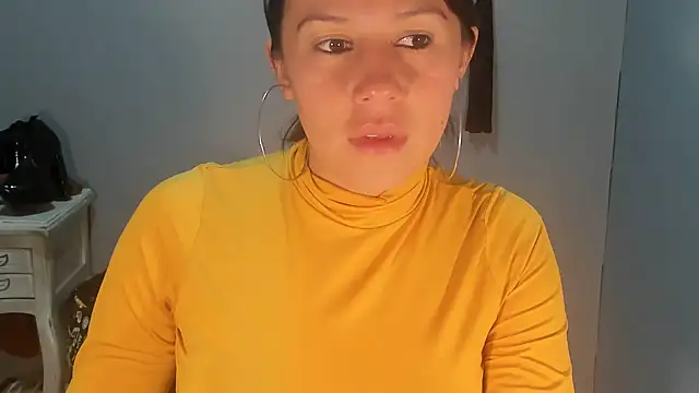 sandyquinnxx online show from May 7, 2026, 3:59 pm
