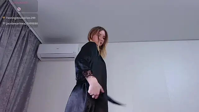  whiteprincess online show from March 3, 2025, 1:12 pm