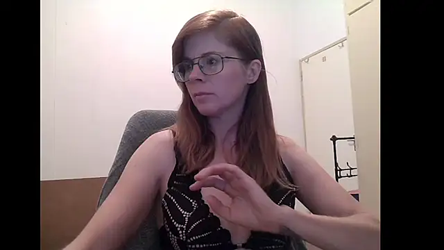 SavannaGirly online show from May 20, 2026, 6:54 am