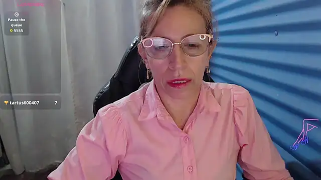 Chayla Ruiz online show from April 23, 2026, 3:46 pm