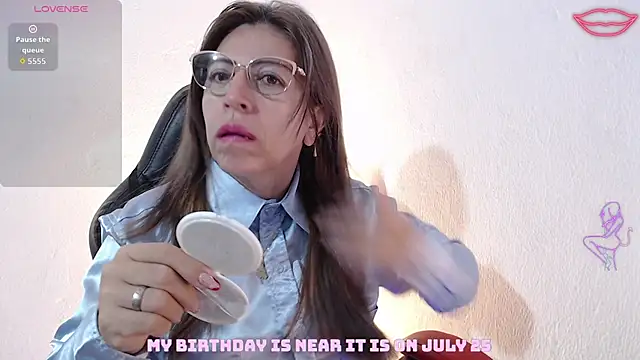 Chayla Ruiz online show from July 16, 2026, 9:39 am