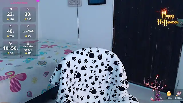 Chayla Ruiz online show from October 10, 2025, 9:15 pm