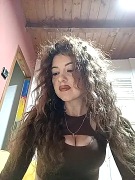 Snapshot of CurlyElisa chatting on February 15, 2026, 8:30 pm CurlyElisa online show from February 15, 2026, 8:30 pm